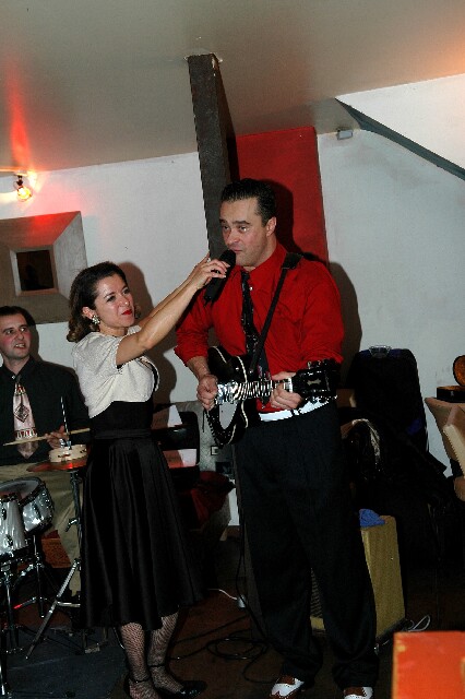 min 2006 11 21 latino 111